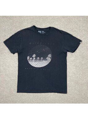 Quiksilver Graphic T Shirt Size L Black Short Sleeve Crew Neck Outdoor VTG Y2K